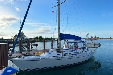 1989 Hylas 44, photo 1 in Vero Beach, FL