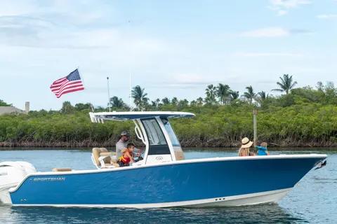 2027 Sportsman Open 252 Center Console, photo 1 in St Petersburg, FL