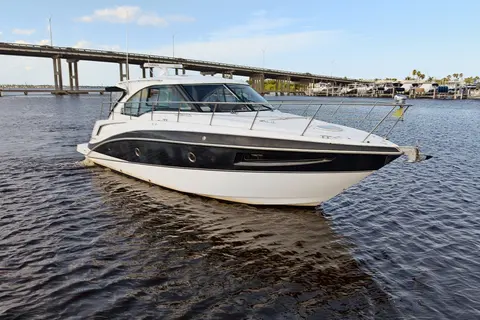 2016 Cruisers Yachts 41 Cantius, photo 1 in Palm Harbor, FL