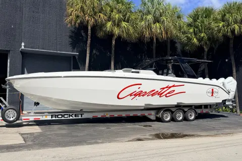 2027 Cigarette 42' Auroris, photo 1 in Fort Lauderdale, FL