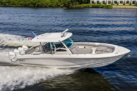 2023 Boston Whaler 380 Outrage, photo 1 in Boca Raton, FL