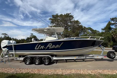 2004 Jupiter 31 Cuddy, photo 1 in West Palm Beach, FL