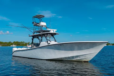 2015 Yellowfin 39 Offshore, photo 1 in Stuart, FL