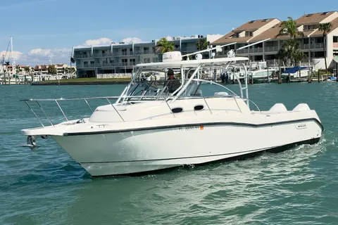 2007 Boston Whaler 305 Conquest, photo 1 in St Petersburg, FL
