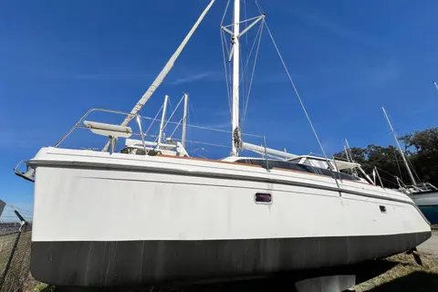 2013 Gemini Legacy 35, photo 1 in Green Cove Springs, FL