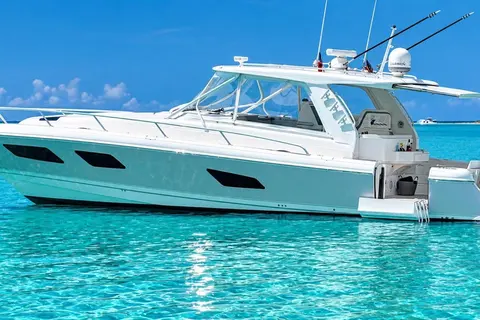 2022 Intrepid 477 Evolution, photo 1 in Fort Lauderdale, FL