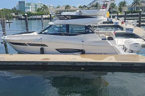 2023 Regal 38 FXO, photo 1 in Aventura, FL