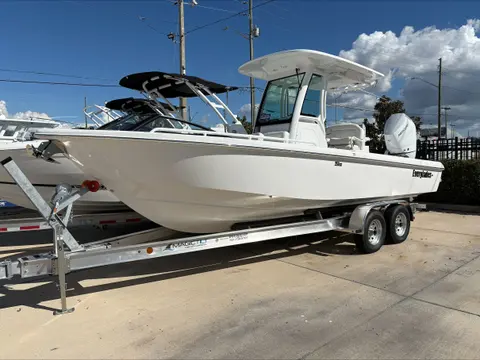 2027 Everglades 253 Center Console, photo 1 in Clearwater, FL