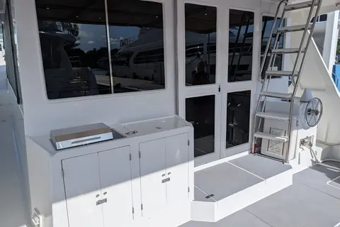 1997 Offshore Yachts Pilothouse Motoryacht, photo 1 in Fort Lauderdale, FL