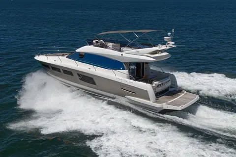 2013 Prestige 500, photo 1 in Miami, FL