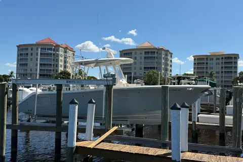 2018 Cobia 301 Center Console, photo 1 in Cudjoe Key, FL