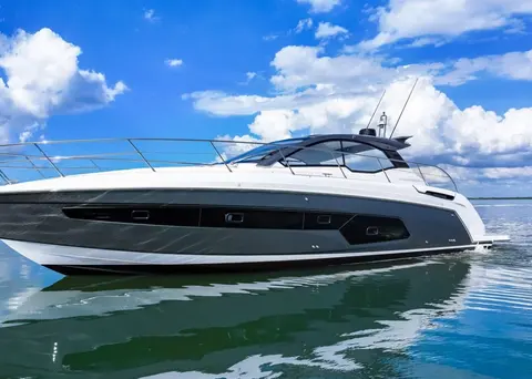 2025 Azimut Atlantis 45, photo 1 in Miami, FL