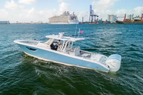 2022 Pursuit S 428 Sport, photo 1 in Fort Lauderdale, FL