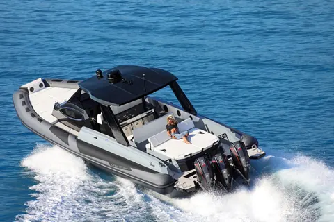 2026 Ranieri CAYMAN 45.0 Cruiser, photo 1 in Miami, FL