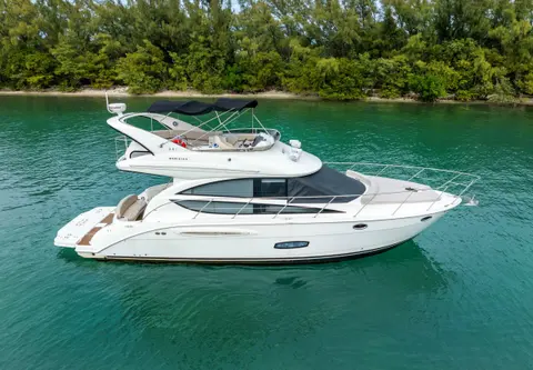 2012 Meridian 391 Sedan, photo 1 in Miami, FL