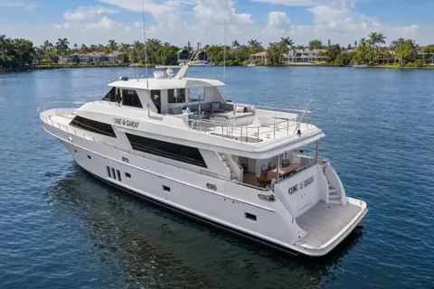 2012 Ocean Alexander 90 Skylounge Motoryacht, photo 1 in Boca Raton, FL