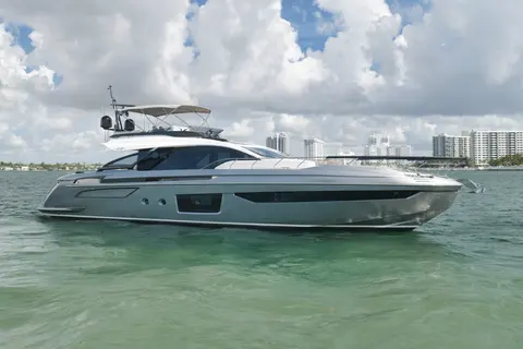 2020 Azimut S8, photo 1 in Miami, FL