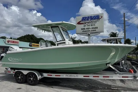 2027 Robalo R252 Explorer, photo 1 in Key Largo, FL