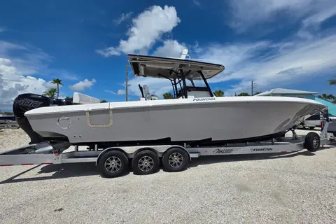 2019 Fountain 38 Center Console, photo 1 in Stuart, FL