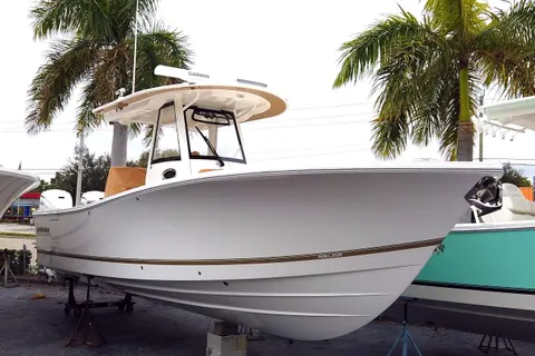 2027 Regulator 31, photo 1 in Lighthouse Point, FL