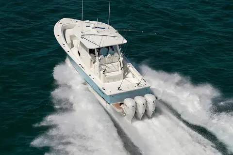 2027 Regulator 37, photo 1 in St Petersburg, FL