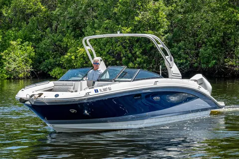 2021 Sea Ray SDX 270, photo 1 in Boca Raton, FL