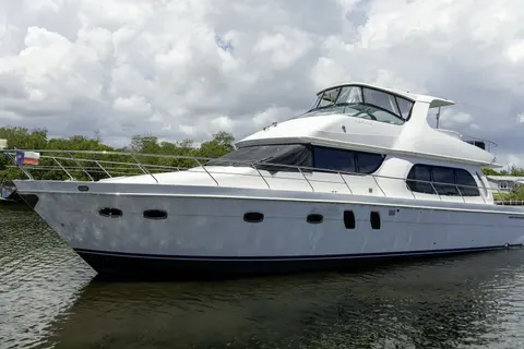 2007 Carver 56 Voyager SE, photo 1 in Dania Beach, FL