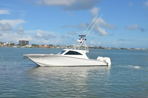 2023 Custom Queen/Smith, photo 1 in Clearwater, FL