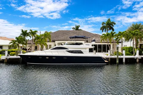 2003 Uniesse MY Flybridge, photo 1 in Lighthouse Point, FL