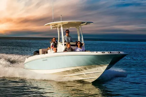 2022 Boston Whaler 270 Dauntless, photo 1 in Longboat Key, FL