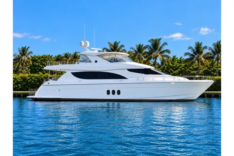 2013 Hatteras 80 Motor Yacht, photo 1 in Destin, FL
