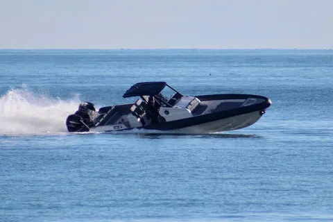 2027 Northstar Ion 12, photo 1 in Miami, FL