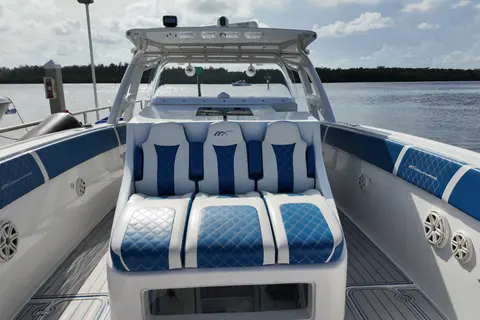 2019 Midnight Express 43 Open, photo 1 in Miami Beach, FL