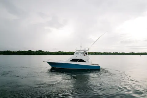 2003 Viking 48 Convertible, photo 1 in North Palm Beach, FL