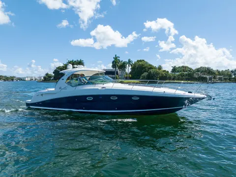 2004 Sea Ray 420 Sundancer, photo 1 in Key West, FL