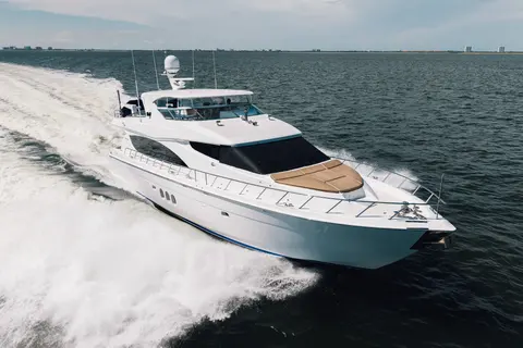 2008 Hatteras 82 Convertible, photo 1 in Fort Myers, FL