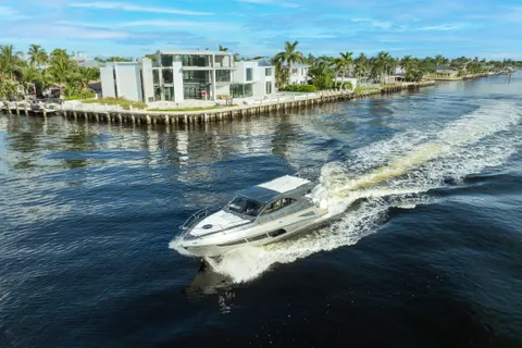 2027 Valiatt 410HT, photo 1 in Miami, FL