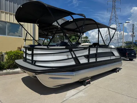 2027 Evotti 521 CS, photo 1 in Clearwater, FL