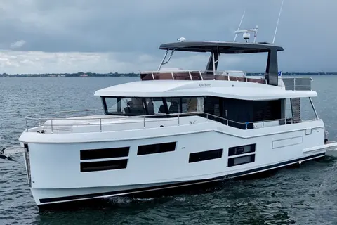 2023 Beneteau Grand Trawler 62, photo 1 in Sarasota, FL