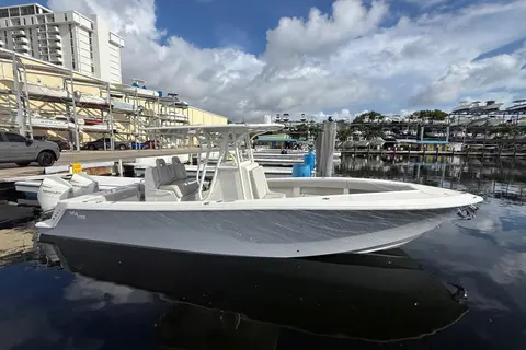 2025 SeaVee 290B, photo 1 in Fort Lauderdale, FL