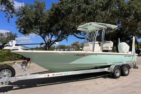 2023 Key West 250 Bay Reef, photo 1 in Daytona Beach, FL