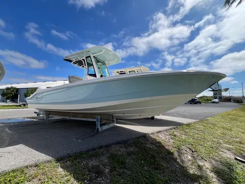 2027 Boston Whaler 280 Dauntless, photo 1 in Venice, FL