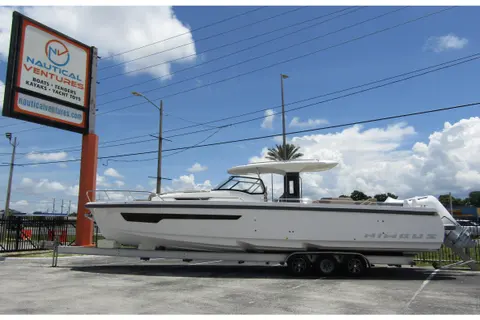 2025 Nimbus Tender 11, photo 1 in Sarasota, FL