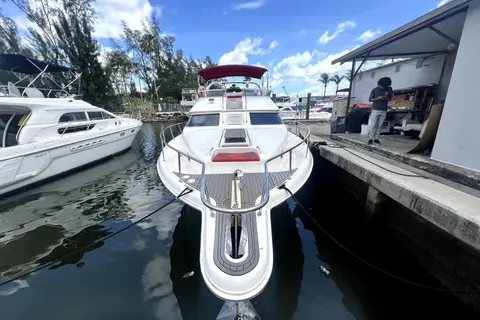 2002 Sea Ray 450 Express Bridge, photo 1 in North Miami Beach, FL