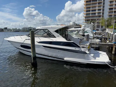 2016 Regal 46 Sport Coupe, photo 1 in North Miami Beach, FL
