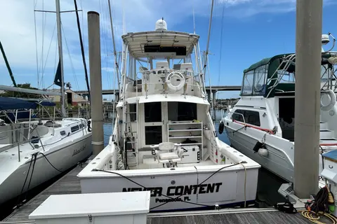 1990 Bertram 37 Convertible, photo 1 in Pensacola, FL