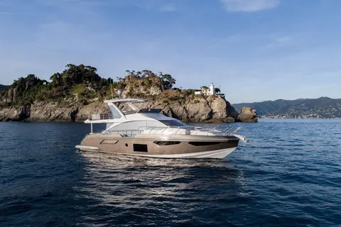 2024 Azimut Fly 60, photo 1 in Naples, FL