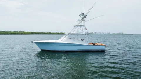 2019 Custom Carolina Daniels 42 Express Sportfish, photo 1 in Fort Lauderdale, FL