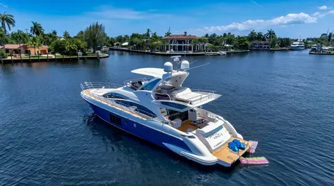 2013 Azimut 64, photo 1 in Fort Lauderdale, FL