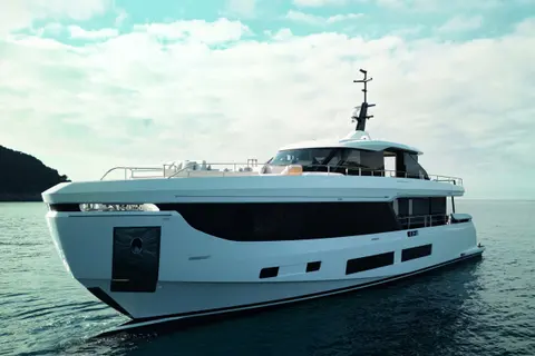 2027 Azimut Grande 30M, photo 1 in Fort Lauderdale, FL
